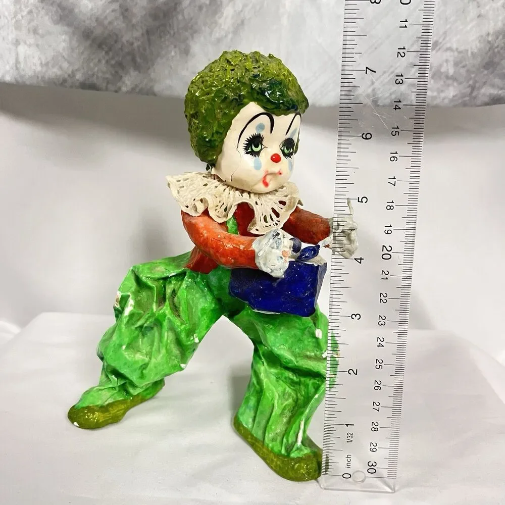 Lot Of 2 Vintage Hand Made Paper Mache Clowns Folk Art Mexico Beautiful EUC